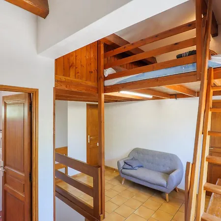 Estable - Village De Сasa de vacaciones